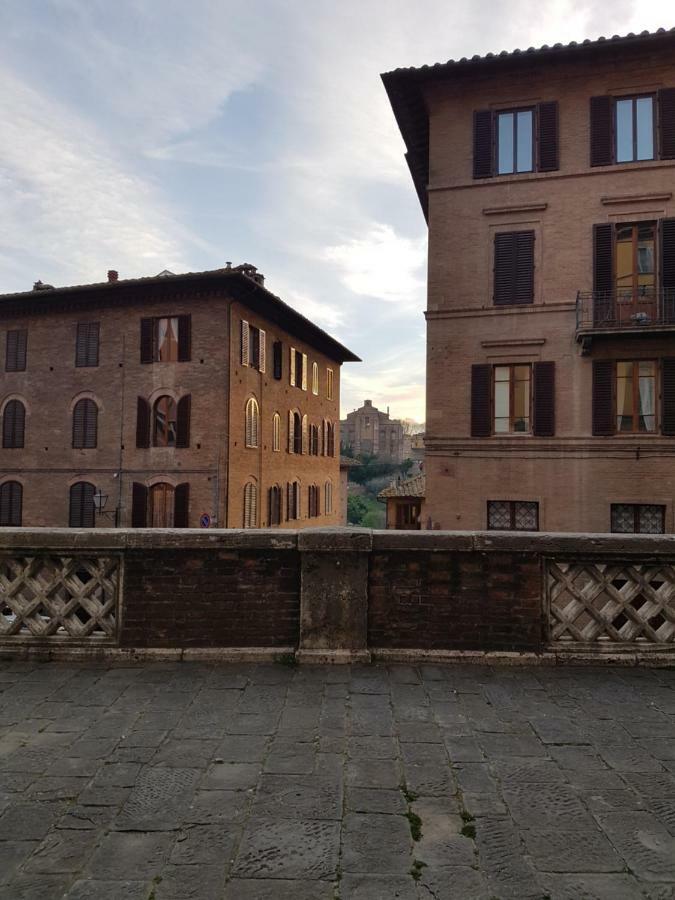San Martino House By Francigenaapartments シエーナ エクステリア 写真